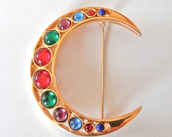 Beautiful Vintage Brooch, Crescent Moon, Gold Metal Jewellery, Gem Stones