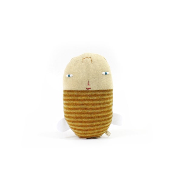 bee soft toy