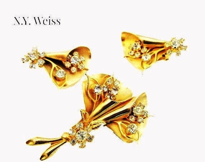 Flower Brooch and Earrings set - gold plated - rhinestone - floral - Designer signed Weiss NY -mid century