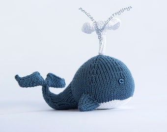 Whale - pdf knitting pattern. Knitted in the round.