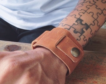 Leather Cuff Bracelet. Tan Oil Leather Bracelet.