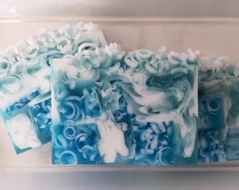 Fresh Sparkling Snow Soap - Glycerin Soap - Winter Soap - Blue and White Soap - Holiday Soap - Snow