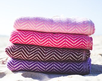 Set of 2 Luxe Traveller Towels - 100% Cotton, Turkish Towel, Beach Towel, Bath Towel and Travel Towel