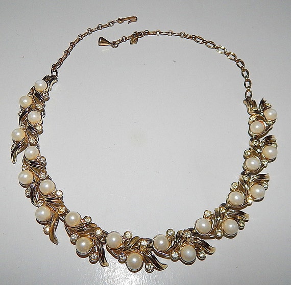 Vintage SARAH COVENTRY Baroque Pearls // Rhinestone Necklace