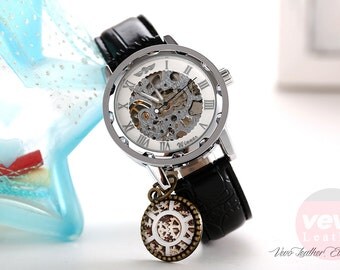 Roman Steampunk Watch Mens Mechanical Wristwatches Hollow Dial Cool Leather Wrist Watch Retro Cool Watch Wedding Groomsman Christmas Gifts