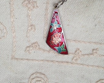 Cloisonne pendant, red cloisonne pendants, vintage red cloisonné jewelry, cloisonné pendants, vintage cloisonné jewelry, red cloisonne N139
