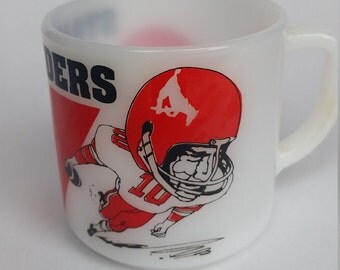Vintage Federal Stampeders Milk Glass Mug Calgary Stampeders Canadiana Retro Football Memorabilia