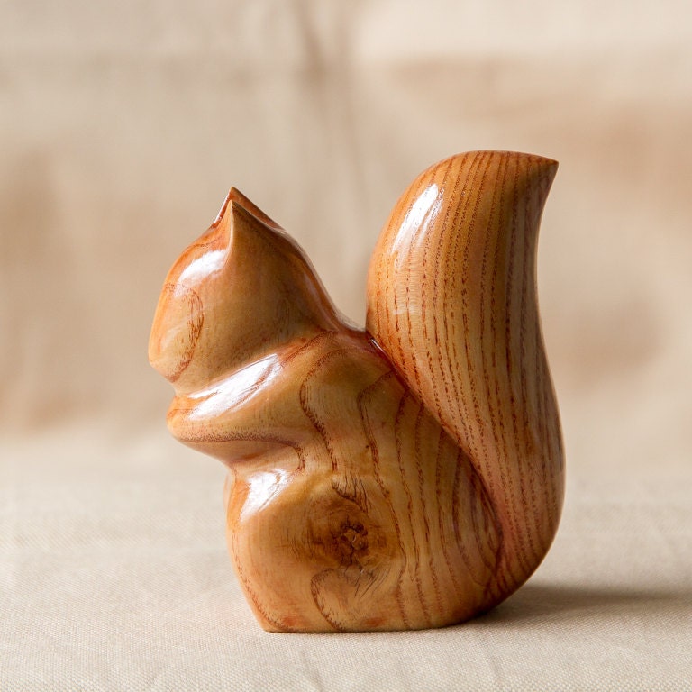 Wooden Squirrel Statue Wooden Squirrel Figurine Wood