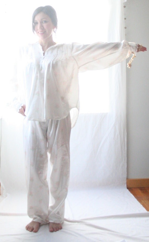 80 s shabby chic silky pajamas small vintage retro set 2 80 s shabby chic silky pajamas small vintage retro set 2