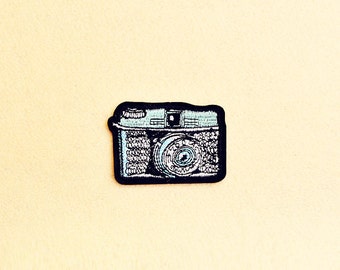 Camera patch - Iron on patch -Sew On patch - Embroidered Patch (Size 7.5cm x 5.3cm)