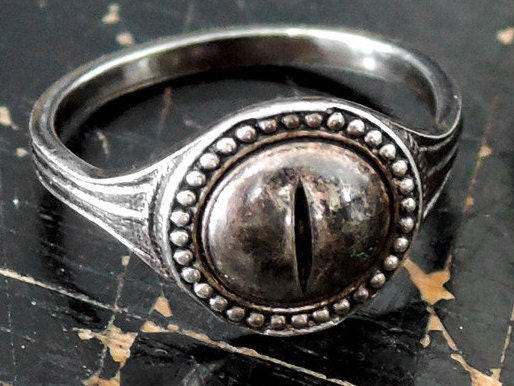 Evil eye ring ds3 store