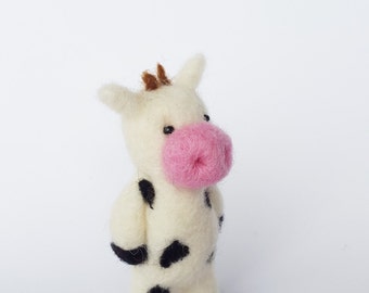 Cow Brooch,Farm Animal Brooch,Needle Felted Cow,Farmers Brooch,Country Animal