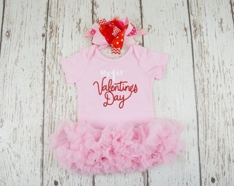 baby girl first valentines day outfit- Valentines Shirt -valentine outfit- baby girl valentine- valentine tutu- Shirt- pink - 1st valentines