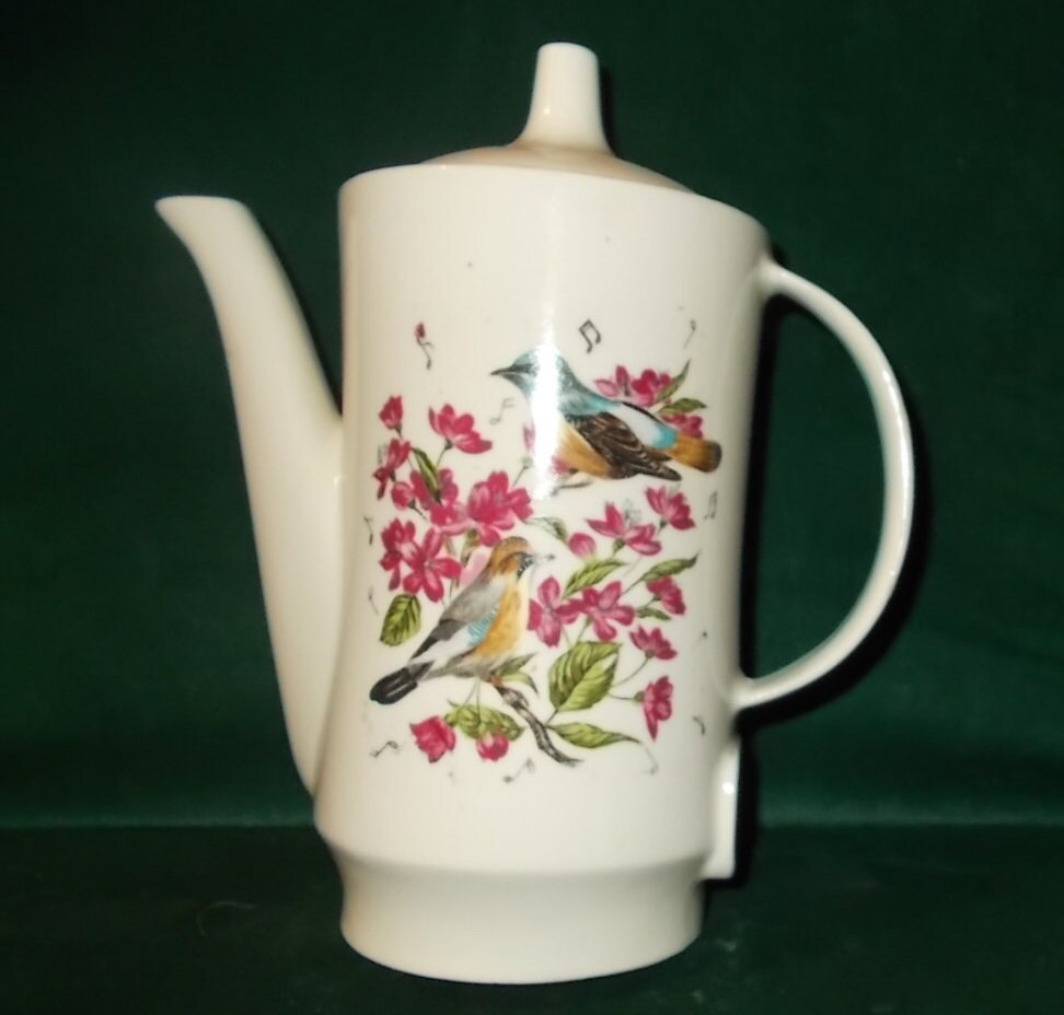 Electric Teapot Porcelain Bluebird & Flower Bush Electric