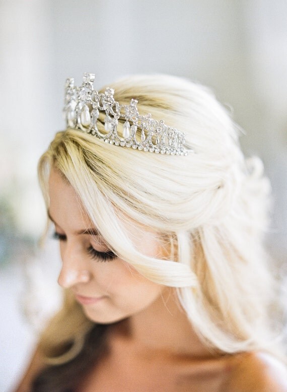 Bridal Tiara Crystal Heart Tiara - CAMBRIDGE, Swarovski Bridal Tiara, Crystal Wedding Crown, Rhinestone Tiara, Wedding Tiara, Diamante Crown