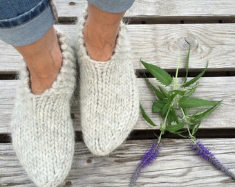 Icelandic wool slippers, warm socks, cozy feet, pale grey, hand knit in Iceland, MADE TO ORDER