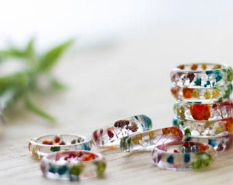 Real Flower Ring - Rainbow Gyp, Botanical Jewellery , Baby's Breath, Pressed Flower Ring , Nature Jewellery , Handcrafted Ring