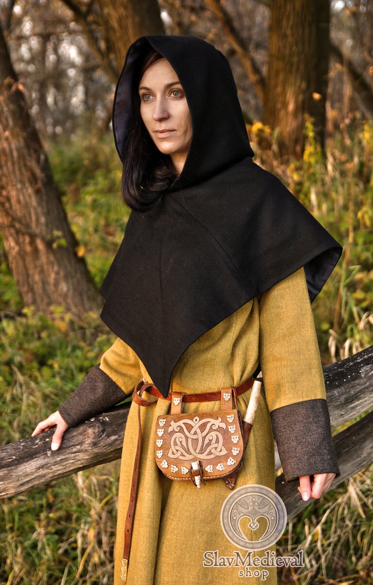 SALE Skjoldehamn hood. Historical Viking pattern based on