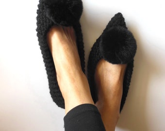 Pointed Toe Flats, Black Flats, Wool Slippers, Witches shoes, NON-SLIP slippers, Gift wrapping, Fur Pom Pom, Ballet flats, Handmade Slippers