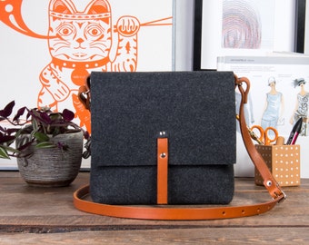 Crossbody Festival Bag, Crossbody Bag, Felt purse, Small leather purse, Summer outfits purse