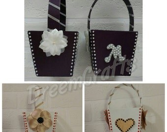 Flower girl basket. 3 inch basket. Choose your colors.