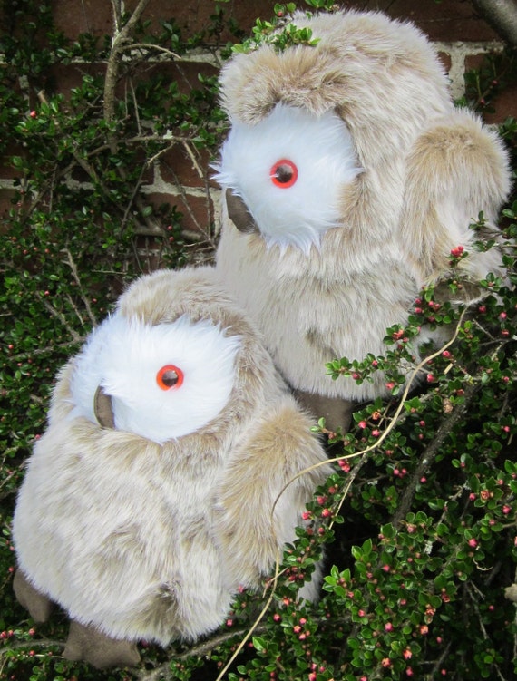 Stuffed Toy Owl, Barney Barn Owl, Beige Faux Fur Cuddly Toy Cool Toddlers Toy, Collectable Adult Toy, Cool Toy for Tots, Great Unusual Gift