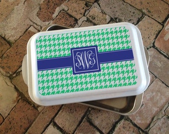 Items similar to Personalized Casserole Dish Cake Pan on Etsy