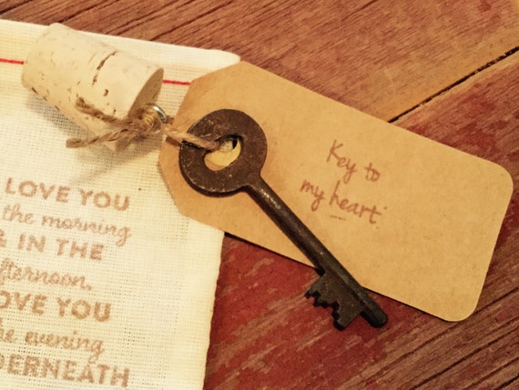 Key to my heart 6th  anniversary  gift  wedding  favor iron 