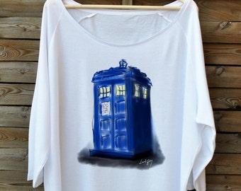 Doctor WHO. Tardis. Slouchy white tee. Oversize blouse. Very silky & soft. For lovers of Dr. Who.