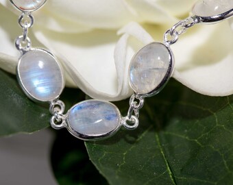 Rainbow moonstone bracelet/ Sterling Silver Bracelet / Bluefire moonstone Bracelet / Gemstone Bracelet
