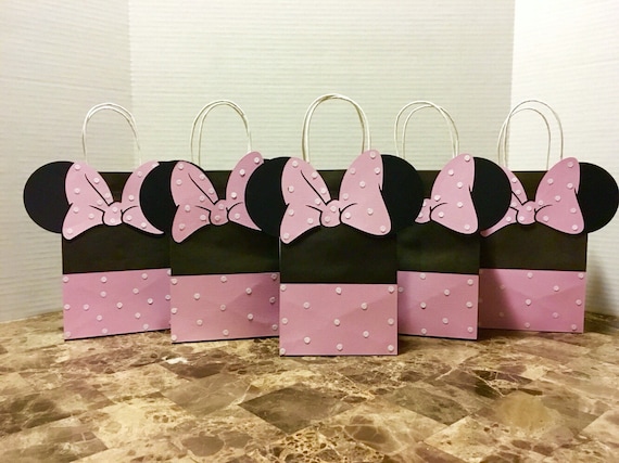 Items similar to 6 Minnie Mouse pink and white theme favor bags for ...