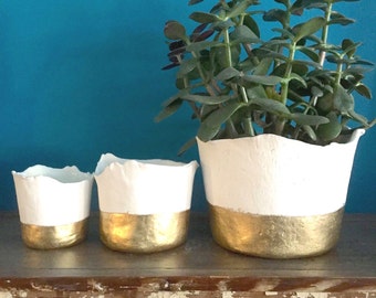 Pre-order: Ceramic Gold "dipped" planter with drainage hole and tray, Large to small planter, apartment decor, gold decor, minimalist decor