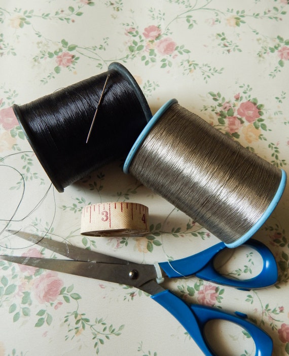 Black Metallic Thread Embroidery Thread Hand and Machine