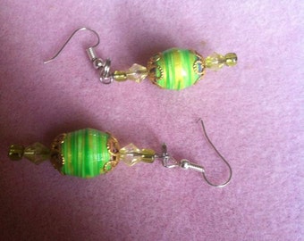 Paper Bead Earrings ! Lemon - Lime Color ! Hand Made !