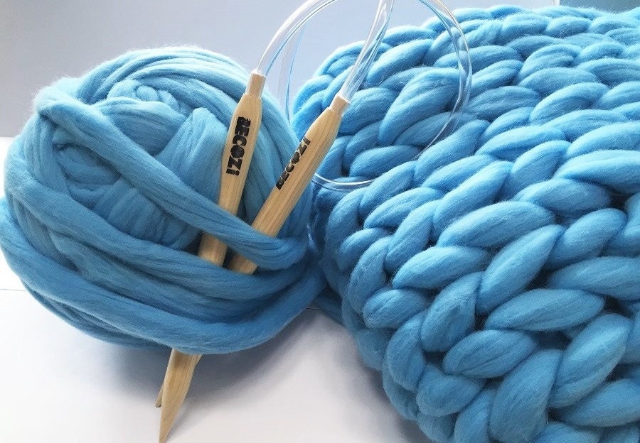 DIY KNIT Kit 25x40 blanket Giant Knitting Needles & by Becozi