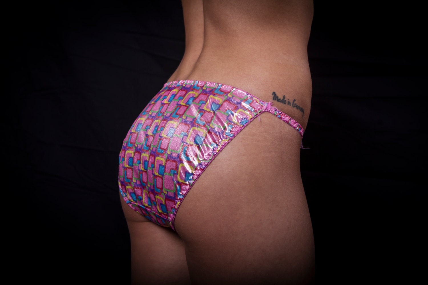 VINTAGE Shiny Lame Foil Satin String Bikini Panties Size 5/6