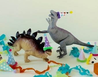Mini Party Hats for Dinosaur Figurine Toys