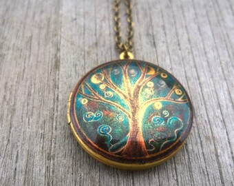 Locket,brass locket,locket necklace,unique handmade locket,gold locket,jewelry,germany,gift for her,vintage necklace,gift,abstract,patterns,