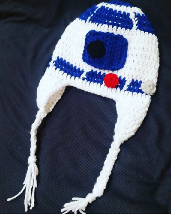 R2D2 Crochet Hat Pattern by StitchesSmitches on Etsy