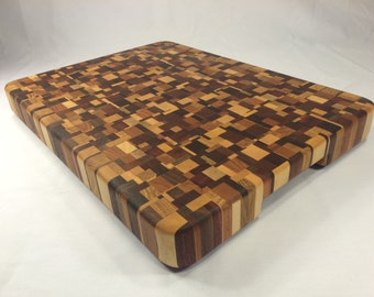 Chaotic End Grain Cutting Board (16.875" x 12.5")
