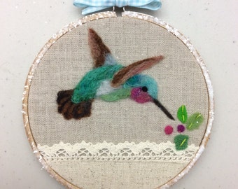 Rufous Hummingbird in Flight Needle Felted Glitter Embroidery Hoop Art by Val's Art Studio, Hummingbird Art, Unique Handmade Bird Hoop Art