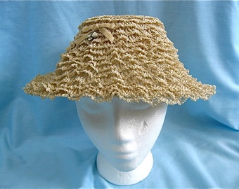 Vintage Ladies Straw Hat