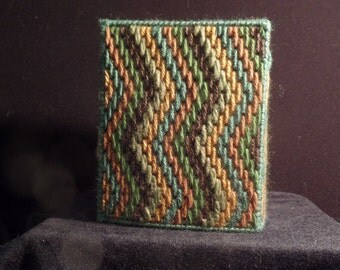 Tissue box cover, plastic canvas, greens, browns, bargello pattern