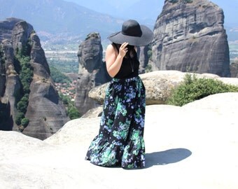 Tiered maxi skirt / flower print skirt / cotton skirt / floor length skirt / floral maxi skirt / black summer skirt / Casual maxi skirt