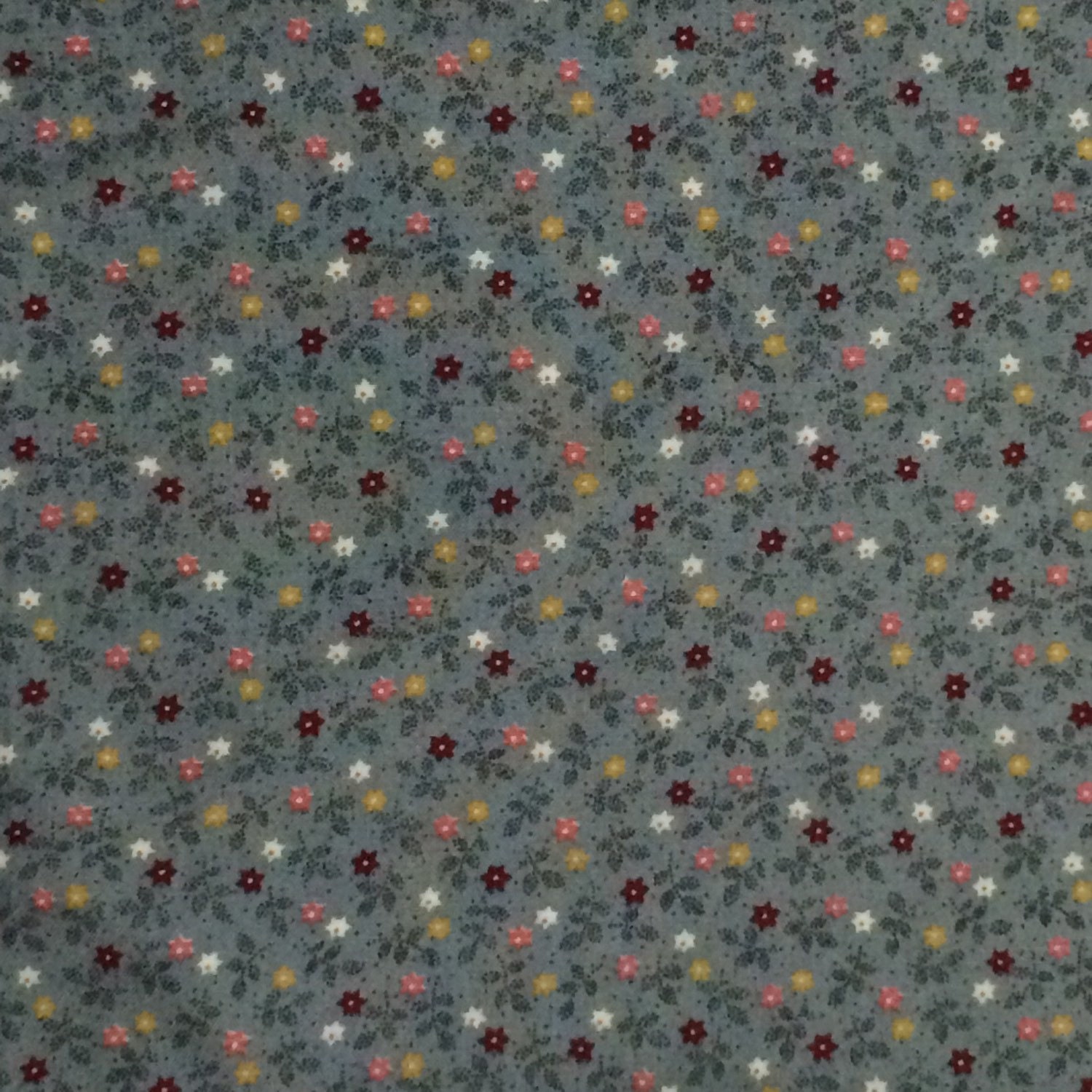 Cotton Fabric / Cranston Print Works / Gray Floral Cotton
