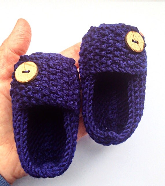 navy blue infant shoes