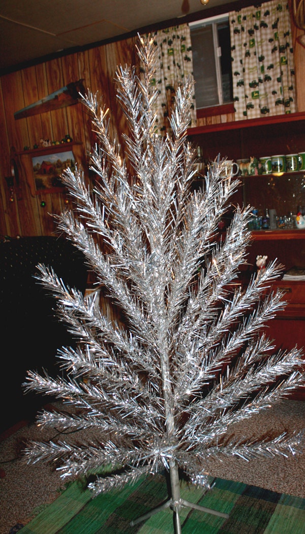 PRICE REDUCED Six foot Evergleam Aluminum Christmas Tree With