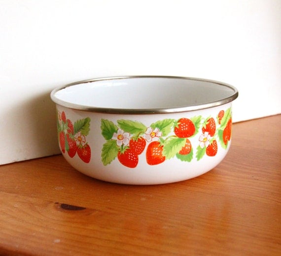 Items similar to Vintage Kobe Kitchen Bowl - Enamelware Metal Bowl ...