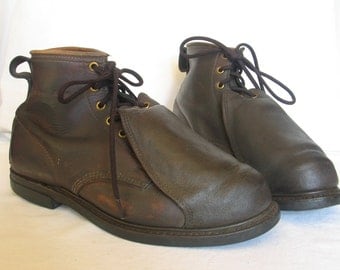 IRON AGE Steel Metatarsal Shielded Men's Work Boots Industrial Union Made In USA size 10.5 vintage 1960's in excellent vintage condition