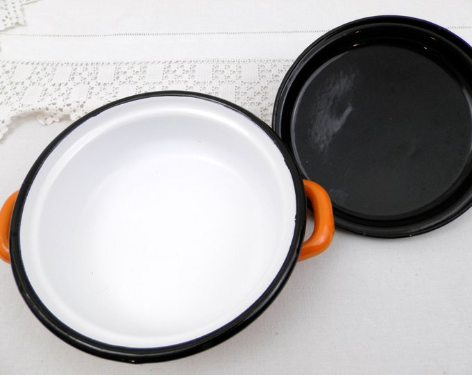 Vintage Retro Bright Orange Enameled Frying/ Cooking Pan,Cooking Pot and Lid, Kitchenalia, Kitchenware, French Decor, Hipster Home, Cooking